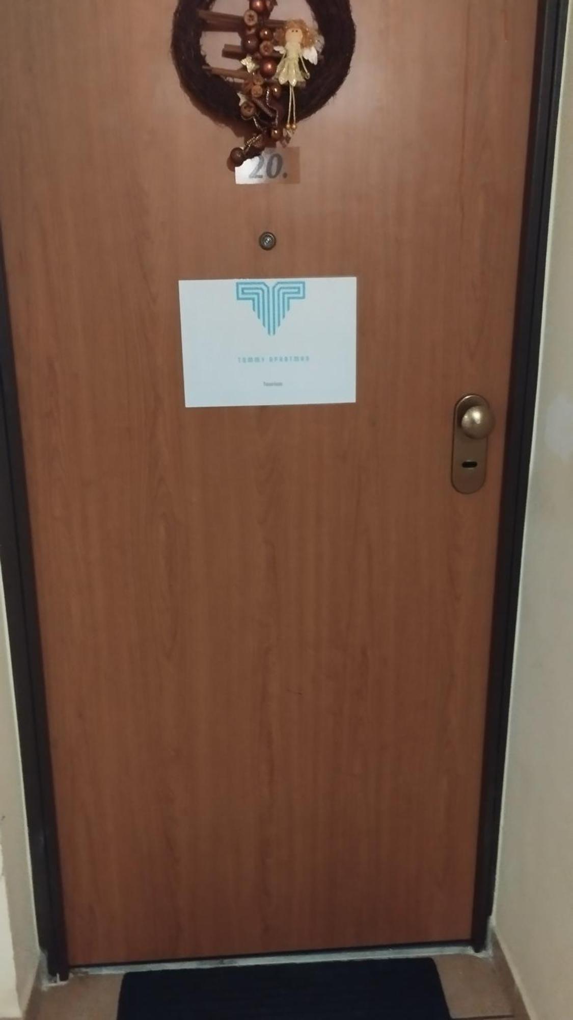 Tommy Apartman Hajdúszoboszló Exterior foto