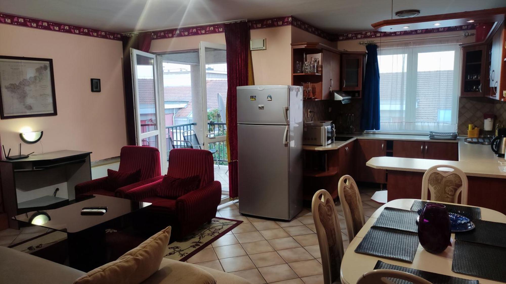 Tommy Apartman Hajdúszoboszló Exterior foto