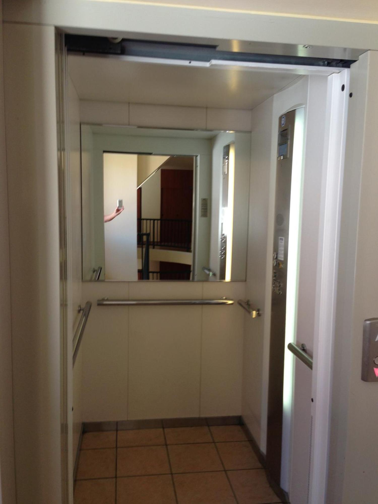 Tommy Apartman Hajdúszoboszló Exterior foto